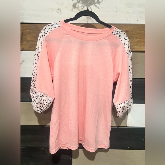 Pink Raglan Sleeve Top with Animal Print - Picture 1 of 3